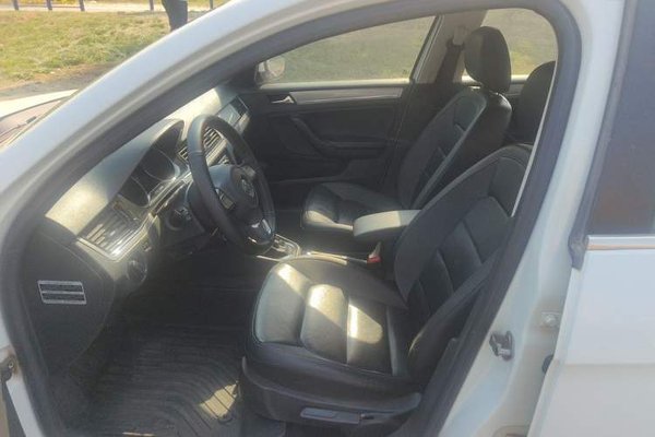 Volkswagen Bora 2015, 105800 км, за 6155 USD - фото 14