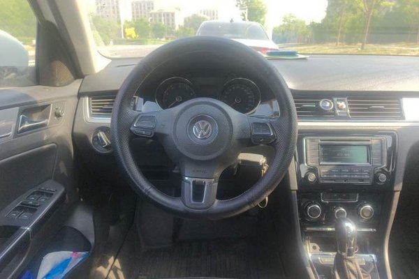 Volkswagen Bora 2015, 105800 км, за 6155 USD - фото 9