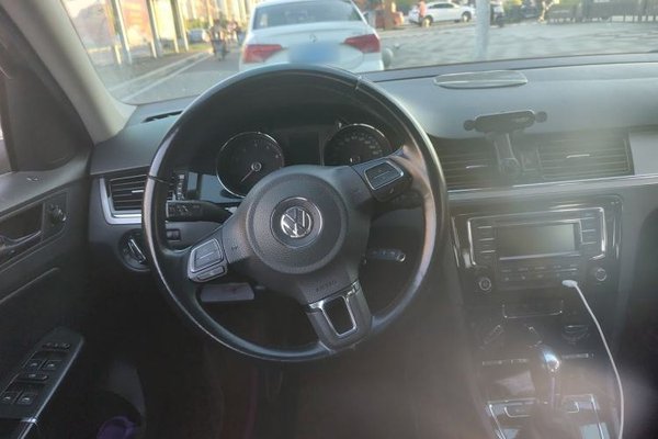 Volkswagen Bora 2015, 150100 км, за 4190 USD - фото 10