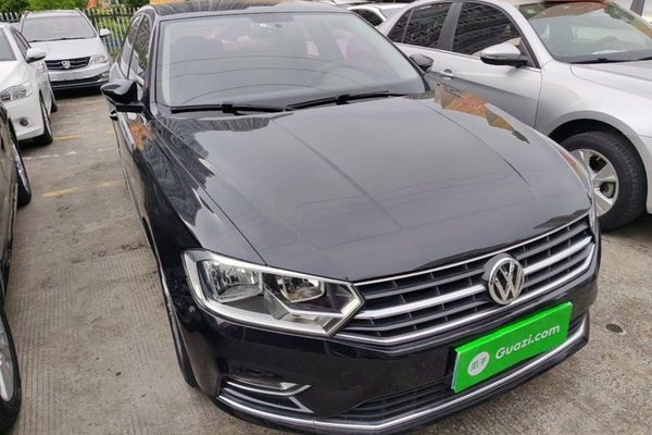 Volkswagen Bora 2016, 114300 км, за 5682 USD