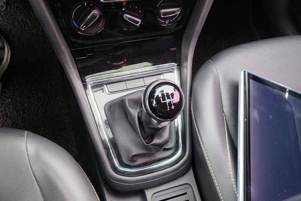 Volkswagen Bora 2016, 114300 км, за 5682 USD - фото 23