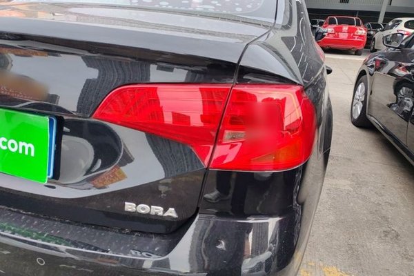 Volkswagen Bora 2016, 114300 км, за 5682 USD - фото 7