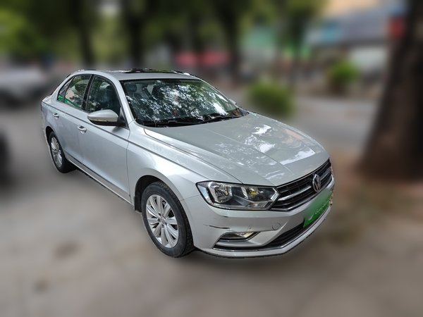 Volkswagen Bora 2016, 70400 км, за 4961 USD