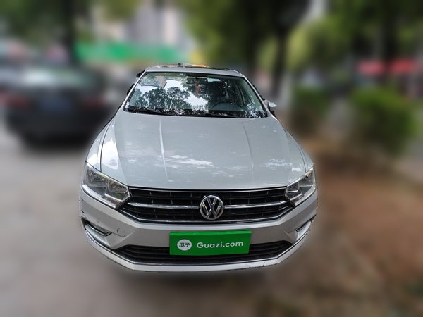 Volkswagen Bora 2016, 70400 км, за 4961 USD