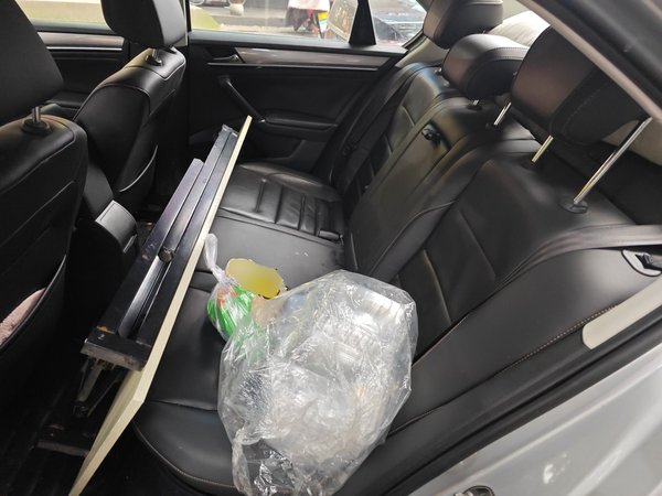 Volkswagen Bora 2016, 70400 км, за 4961 USD - фото 19