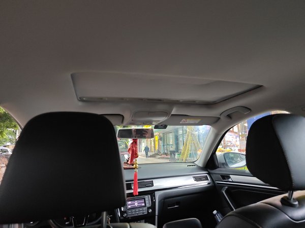 Volkswagen Bora 2016, 70400 км, за 4961 USD - фото 10