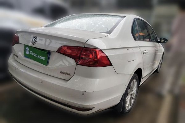 Volkswagen Bora 2016, 103100 км, за 5535 USD