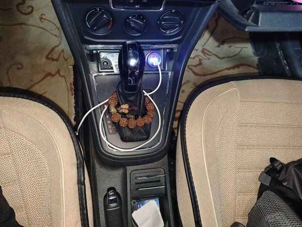 Volkswagen Bora 2017, 80000 км, за 5096 USD - фото 15