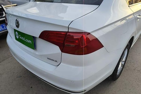 Volkswagen Bora 2017, 112300 км, за 6252 USD - фото 14