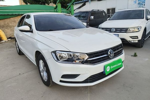 Volkswagen Bora 2017, 112300 км, за 6252 USD