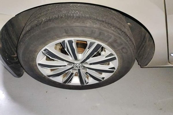 Volkswagen Bora 2017, 137300 км, за 6803 USD - фото 11