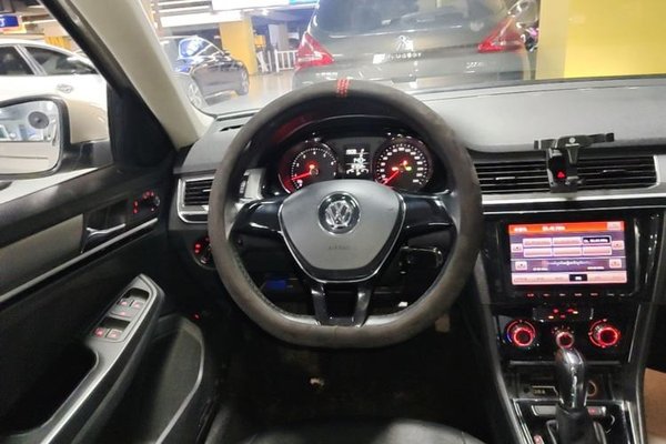 Volkswagen Bora 2017, 137300 км, за 6803 USD - фото 13