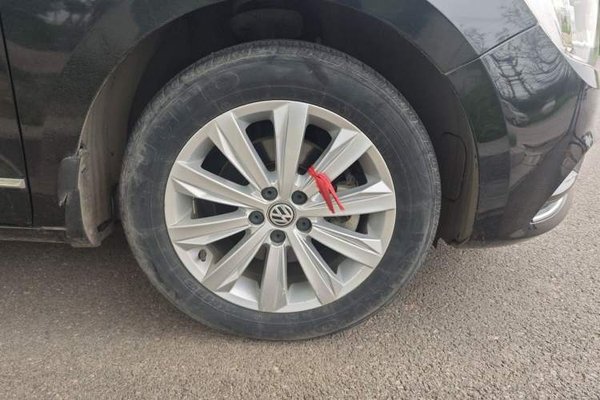 Volkswagen Bora 2018, 66500 км, за 4964 USD - фото 8