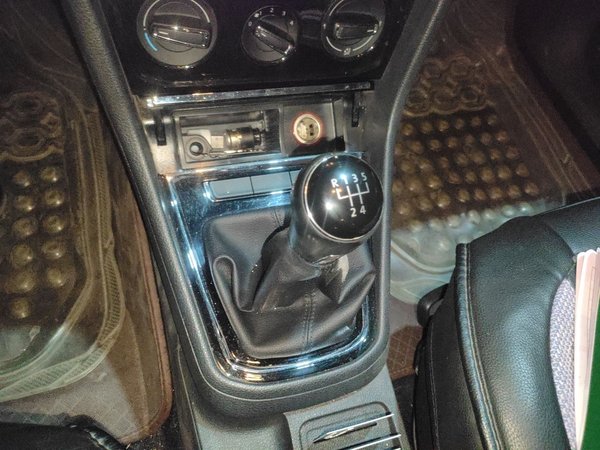 Volkswagen Bora 2018, 100000 км, за 5935 USD - фото 17