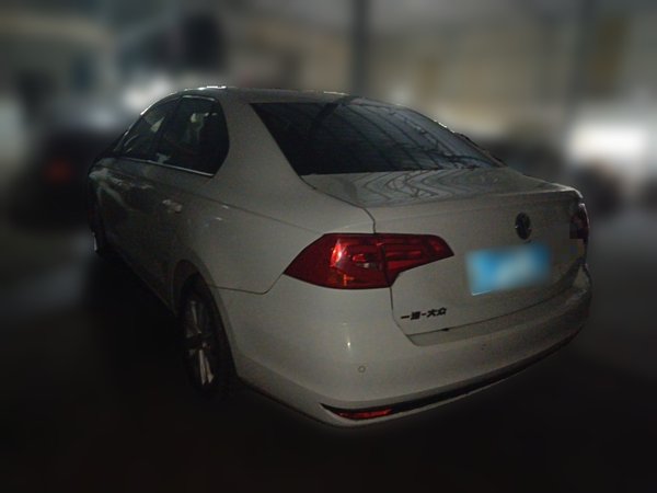 Volkswagen Bora 2018, 175000 км, за 9999999 USD