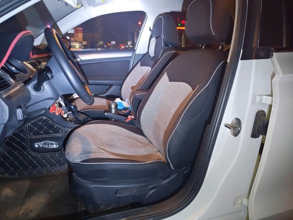 Volkswagen Bora 2019, 28400 км, за 8957 USD - фото 15