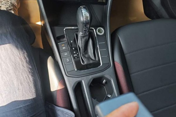 Volkswagen Bora 2019, 43800 км, за 9327 USD - фото 20