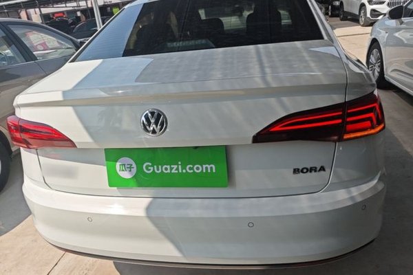 Volkswagen Bora 2019, 43800 км, за 9327 USD - фото 8