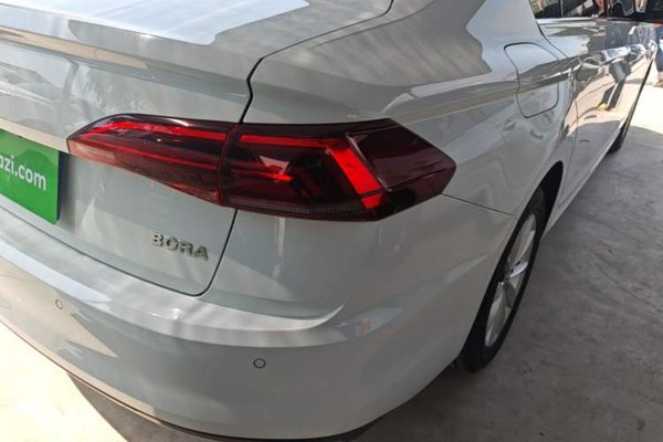 Volkswagen Bora 2019, 43800 км, за 9327 USD - фото 10