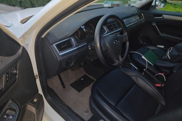 Volkswagen Bora 2019, 67000 км, за 6804 USD - фото 16