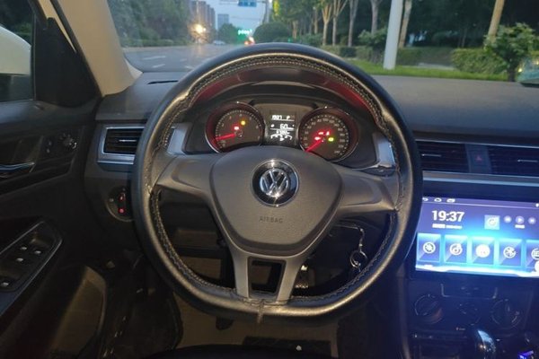 Volkswagen Bora 2019, 67000 км, за 6804 USD - фото 10