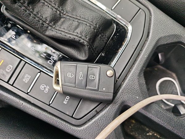 Volkswagen Bora 2020, 64100 км, за 10621 USD - фото 9