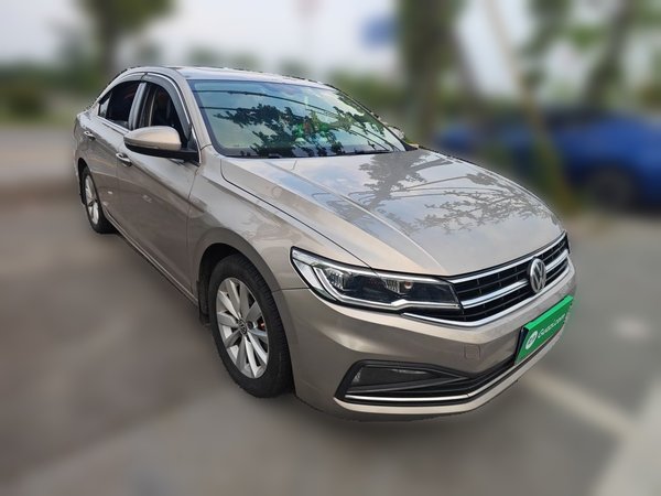 Volkswagen Bora 2020, 487000 км, за 5794 USD