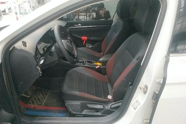 Volkswagen Bora 2020, 53000 км, за 9010 USD - фото 17