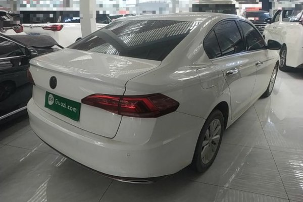 Volkswagen Bora 2020, 53000 км, за 9010 USD - фото 6