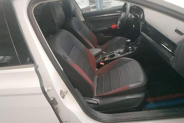 Volkswagen Bora 2020, 53000 км, за 9010 USD - фото 19
