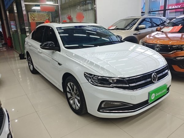 Volkswagen Bora 2020, 62200 км, за 9559 USD