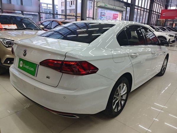 Volkswagen Bora 2020, 62200 км, за 9559 USD - фото 6