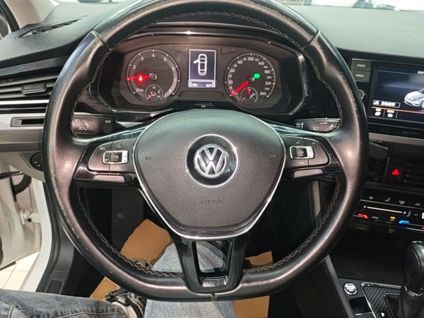 Volkswagen Bora 2020, 62200 км, за 9559 USD - фото 14