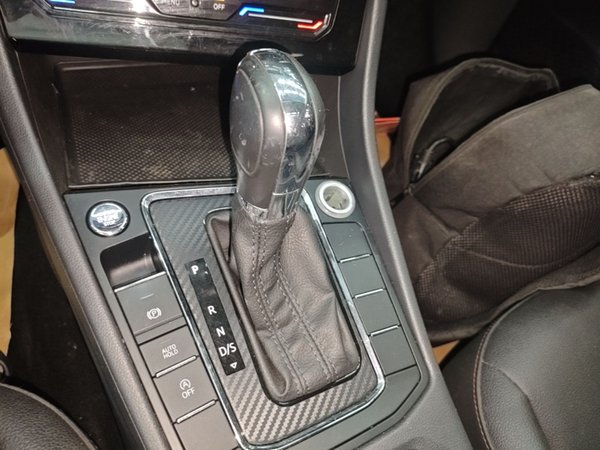 Volkswagen Bora 2020, 62200 км, за 9559 USD - фото 17