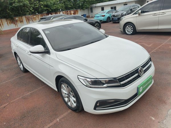 Volkswagen Bora 2021, 28800 км, за 10549 USD