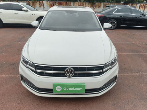 Volkswagen Bora 2021, 28800 км, за 10549 USD
