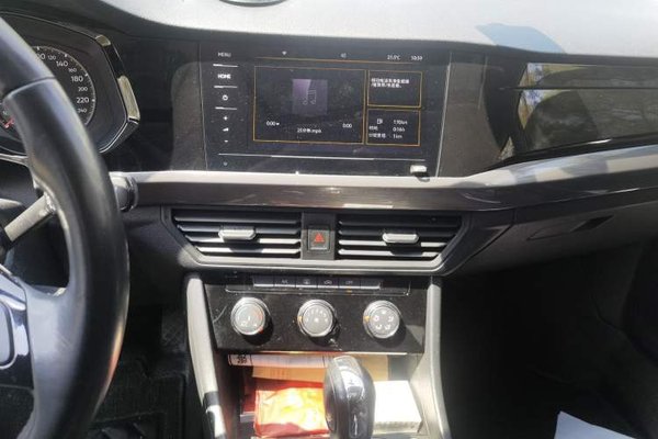 Volkswagen Bora 2021, 49100 км, за 8315 USD