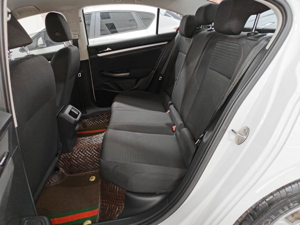 Volkswagen Bora 2021, 49200 км, за 9183 USD - фото 20