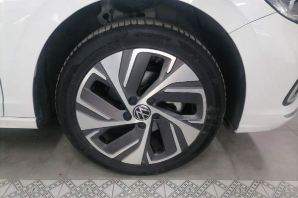 Volkswagen Bora 2023, 22599 км, за 11916 USD - фото 11