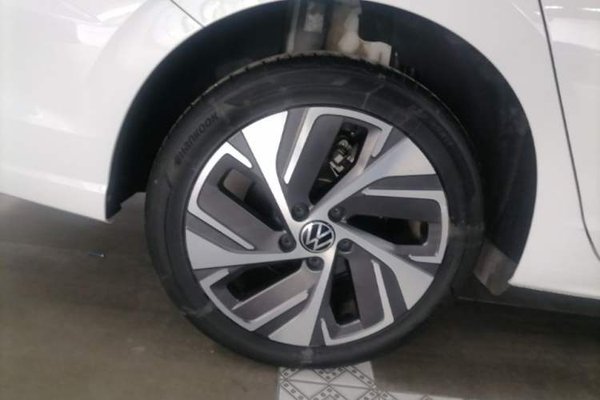 Volkswagen Bora 2023, 22599 км, за 11916 USD - фото 12