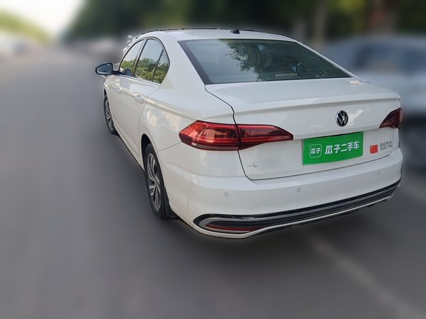 Volkswagen Bora 2023, 26700 км, за 10078 USD