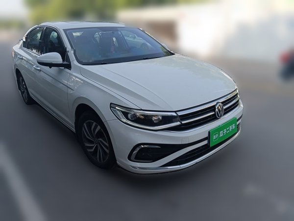 Volkswagen Bora 2023, 26700 км, за 10078 USD