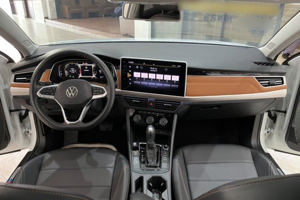 Volkswagen Bora 2023, 37400 км, за 13639 USD - фото 9