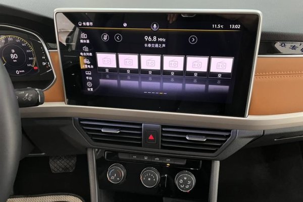 Volkswagen Bora 2023, 37400 км, за 13639 USD - фото 11