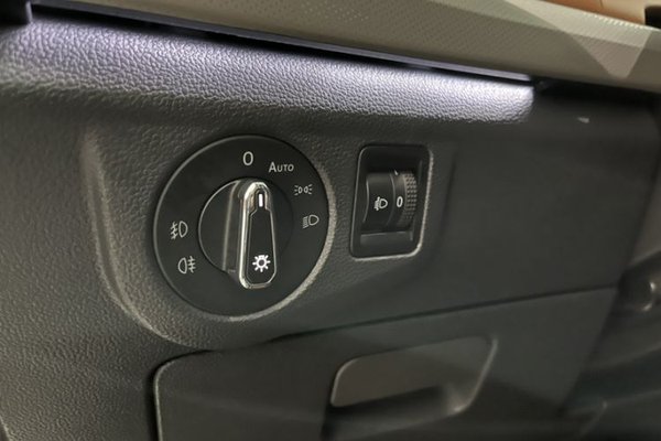 Volkswagen Bora 2023, 37400 км, за 13639 USD - фото 17