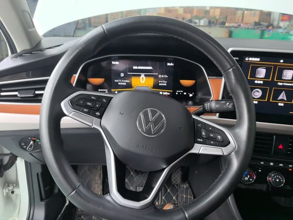 Volkswagen Bora 2023, 77400 км, за 10484 USD - фото 9