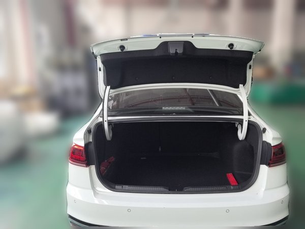Volkswagen Bora 2023, 77400 км, за 10484 USD - фото 16
