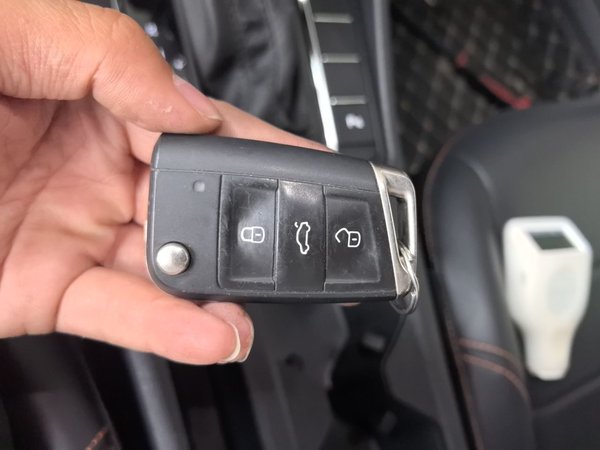 Volkswagen Bora 2023, 77400 км, за 10484 USD - фото 17