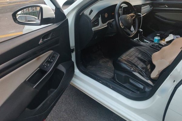 Volkswagen Bora 2023, 88500 км, за 8468 USD - фото 17