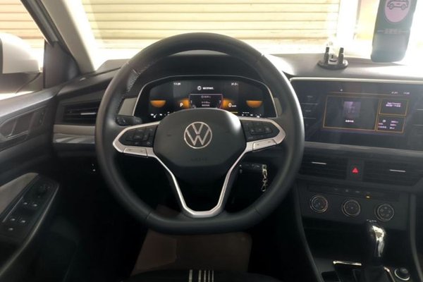 Volkswagen Bora 2024, 41700 км, за 11012 USD - фото 14